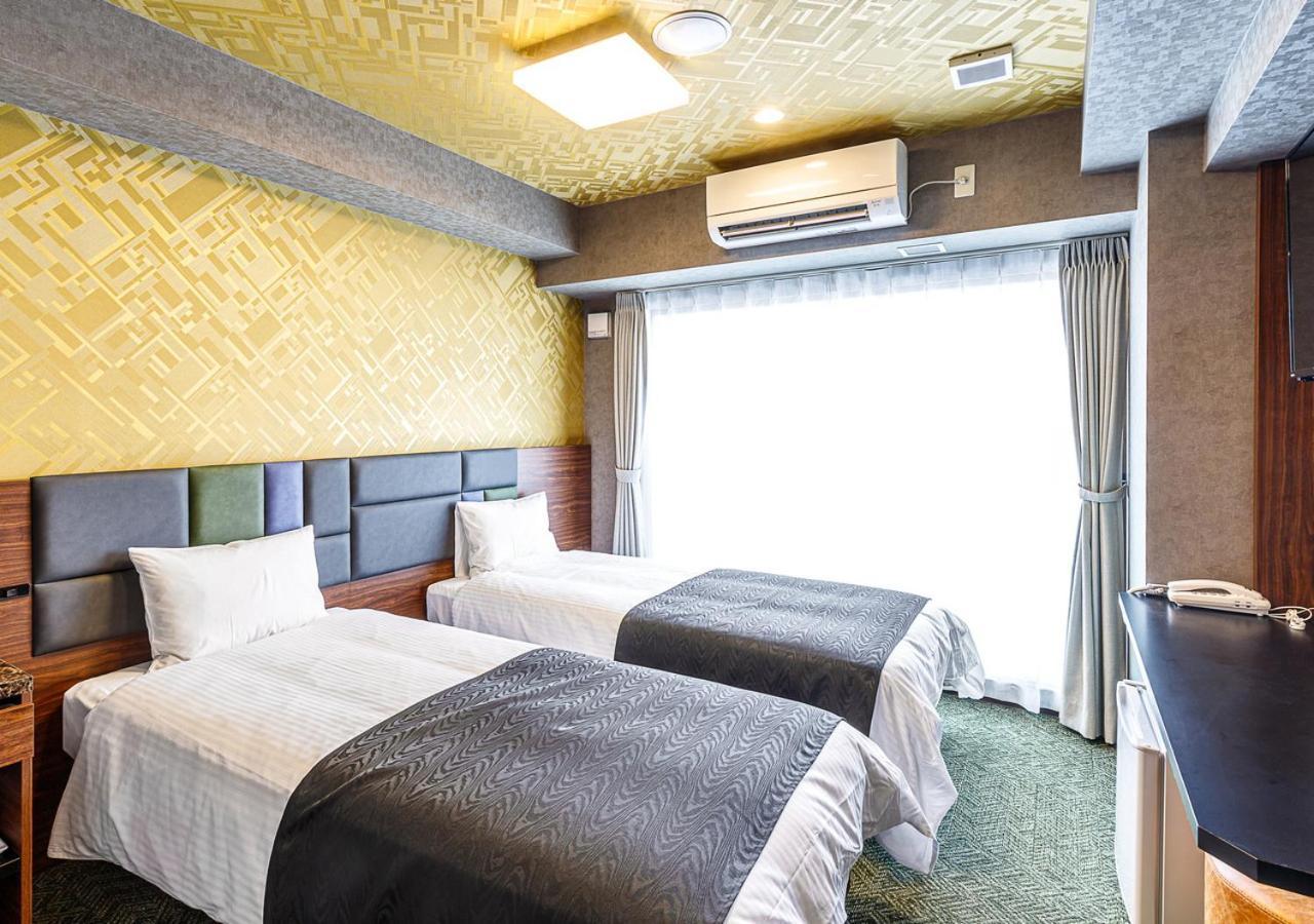 Apa Hotel Naha Airport Wakasa Экстерьер фото